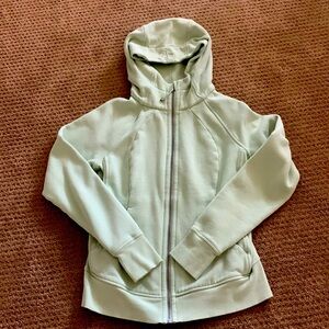Lululemon mint green scuba sweatshirt size 8